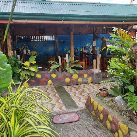 Southpoint Hostel Moalboal Bagian luar foto
