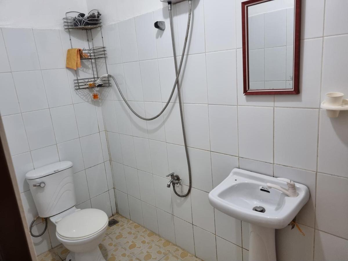 Southpoint Hostel Moalboal Bagian luar foto